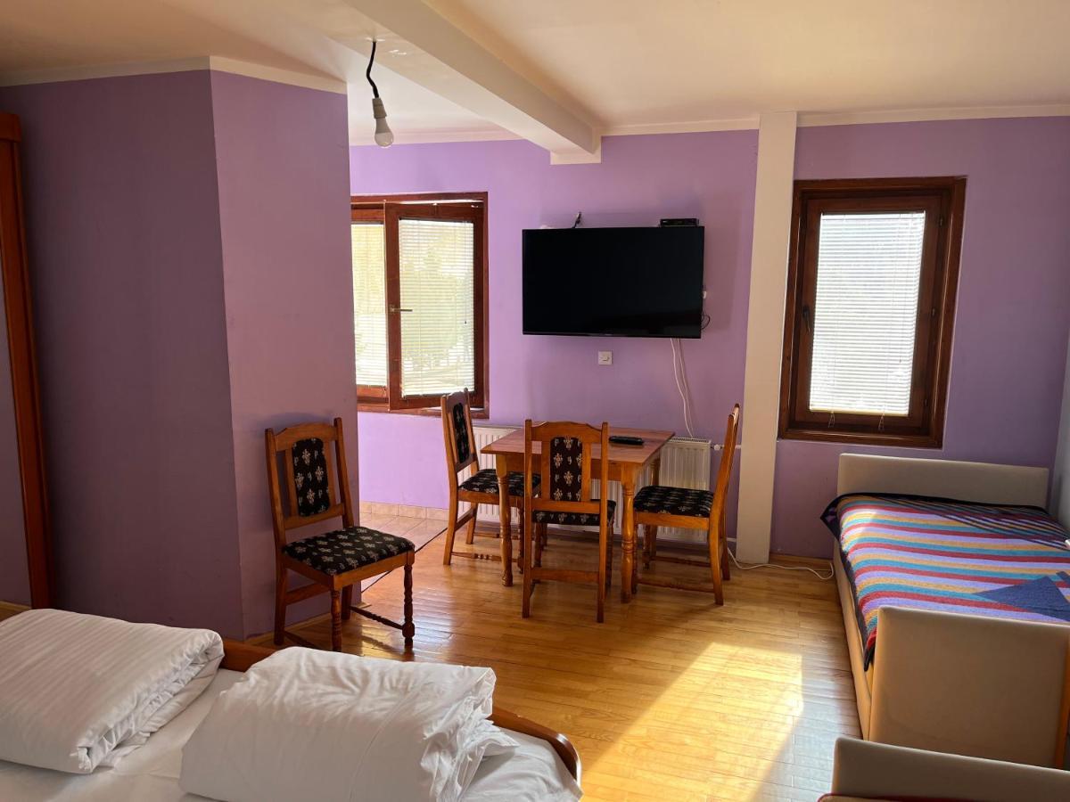 Apartments And Rooms Vicko Брзече Экстерьер фото