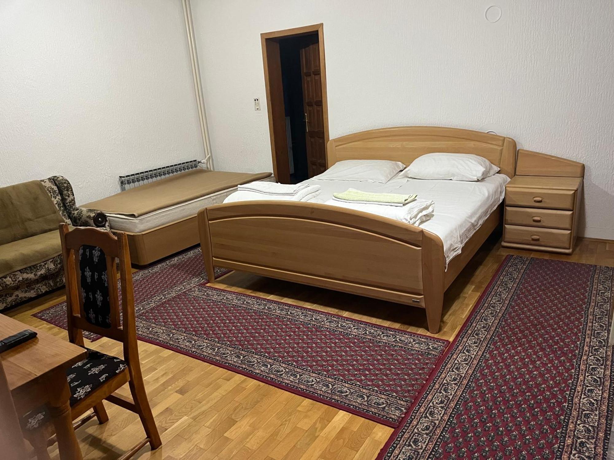 Apartments And Rooms Vicko Брзече Экстерьер фото